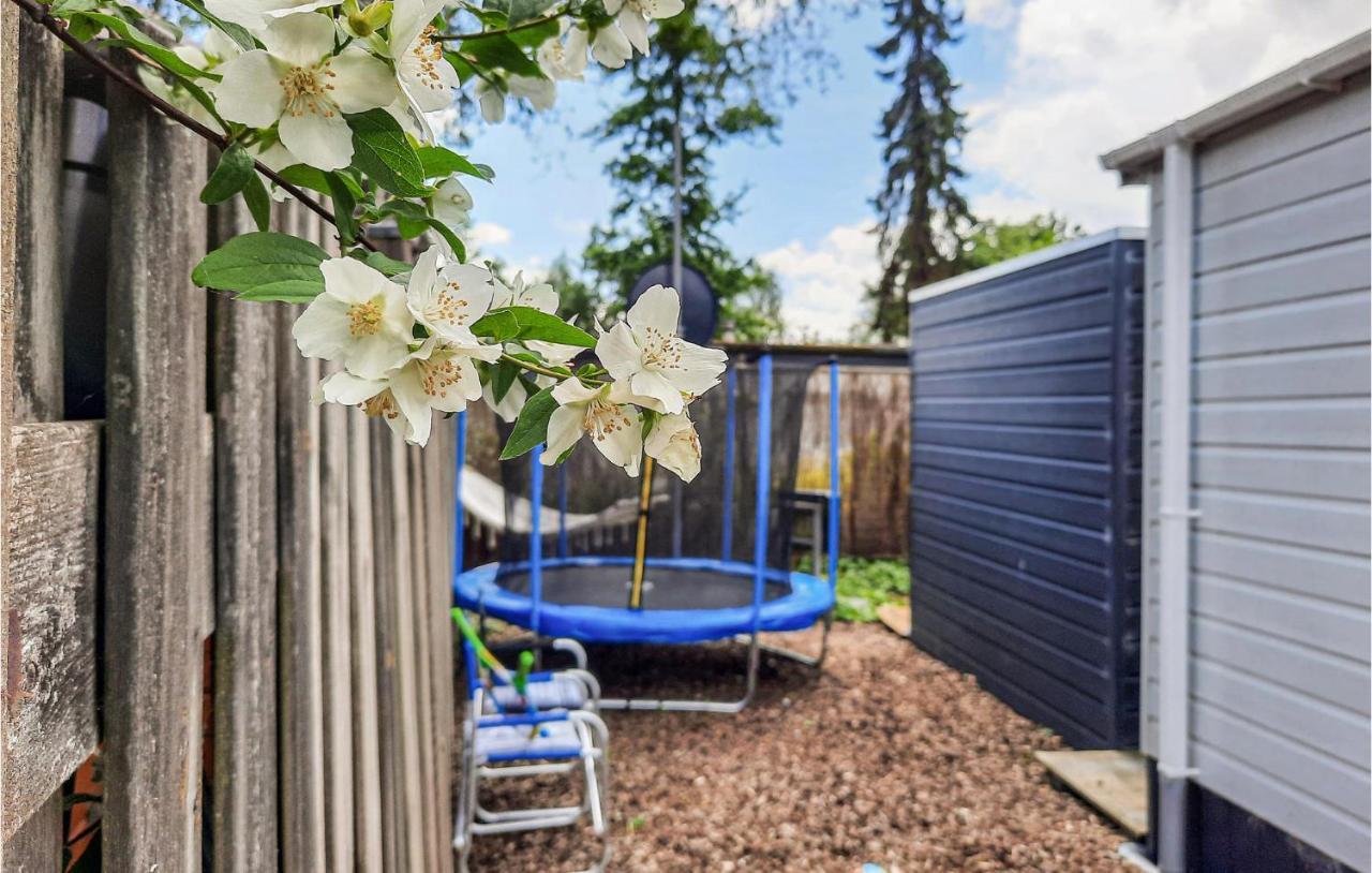 3 Bedroom Beautiful In Holiday home