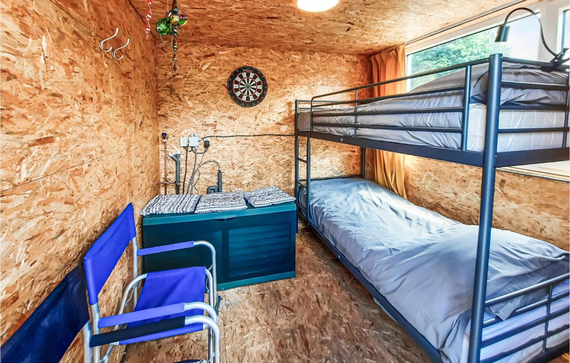 3 Bedroom Beautiful In Holiday home *