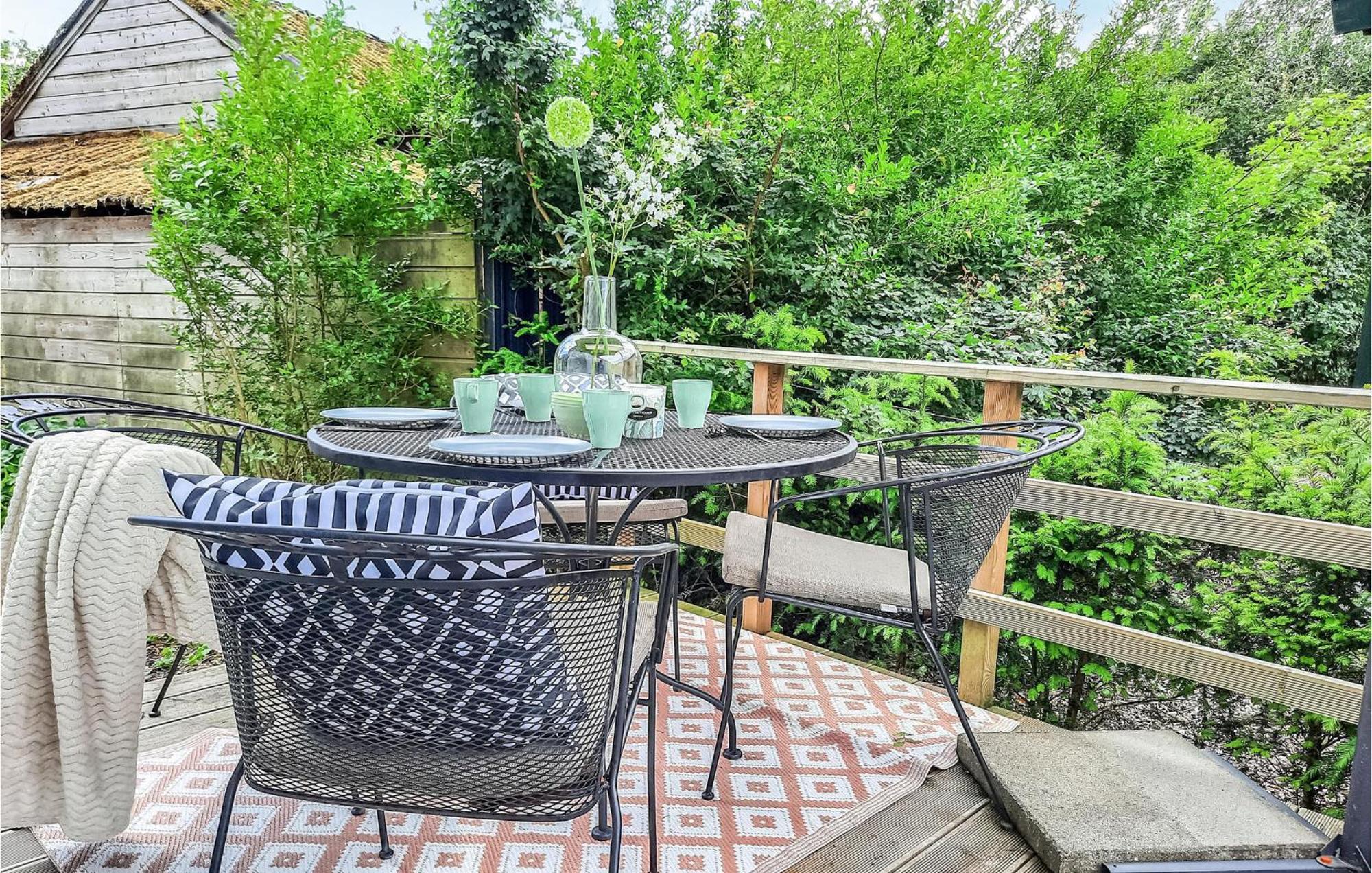 3 Bedroom Beautiful In *