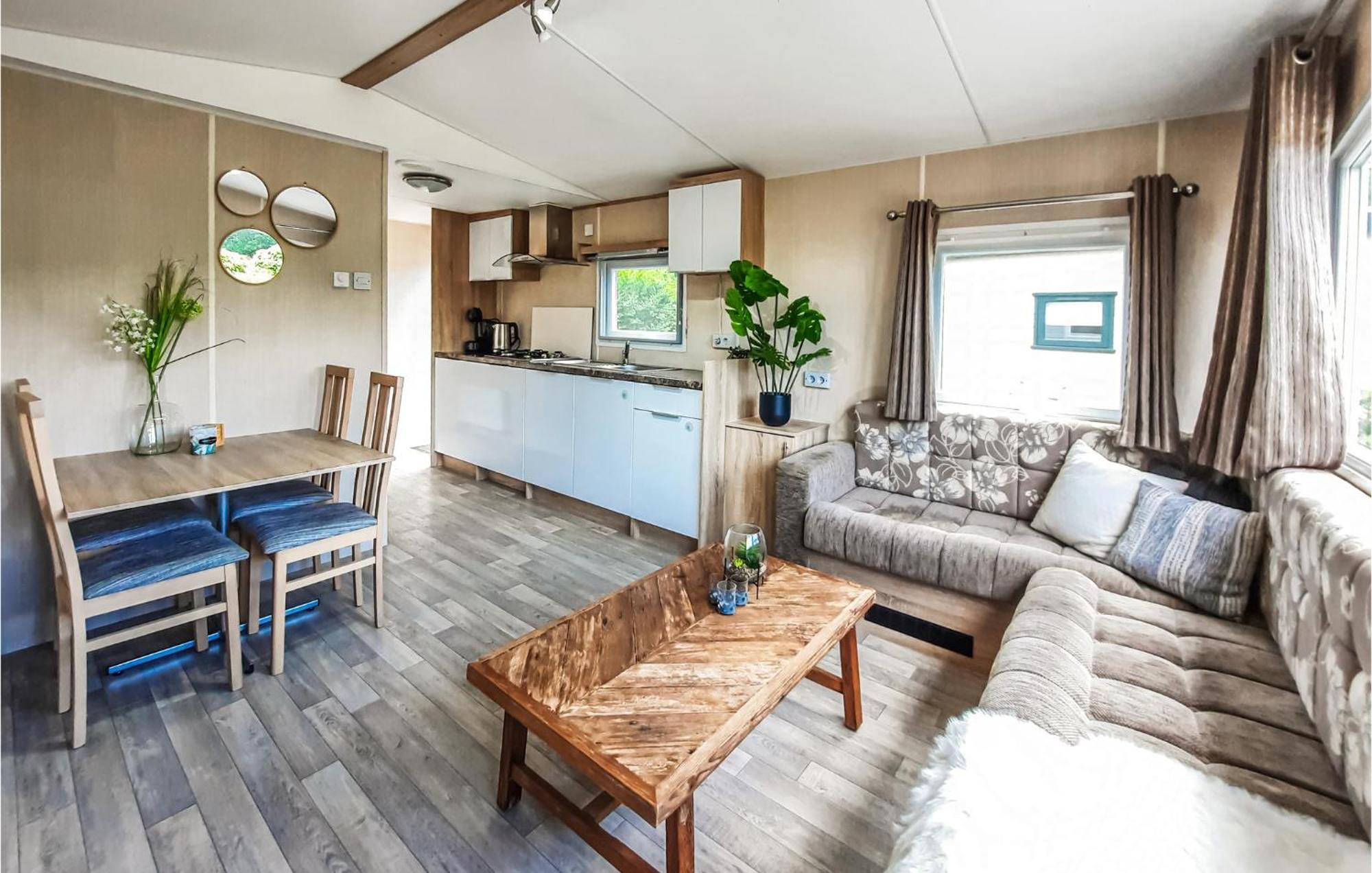 Ferienhaus 3 Bedroom Beautiful In